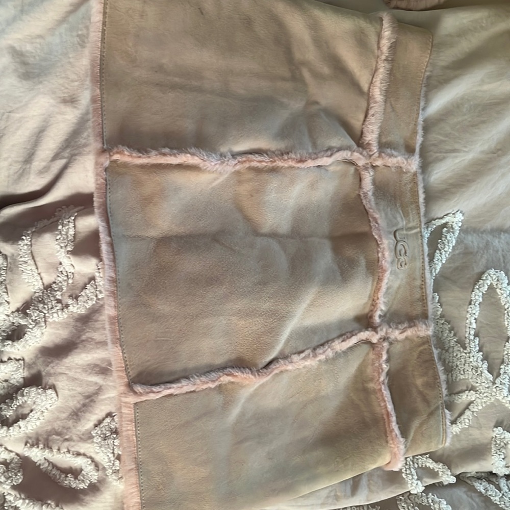 Ugg mini skirt